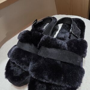 Koolaburra By Ugg Black Faux Fur Slippers